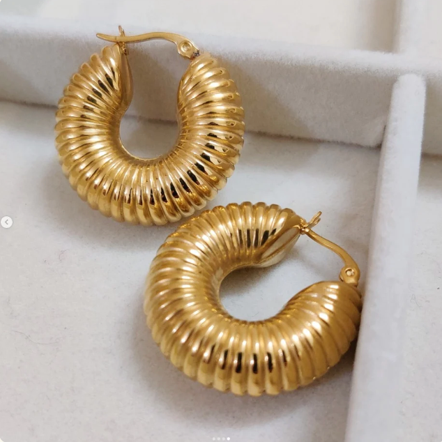 Naomi Cuff Earring