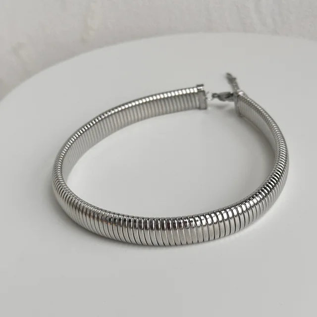 Mira Necklace